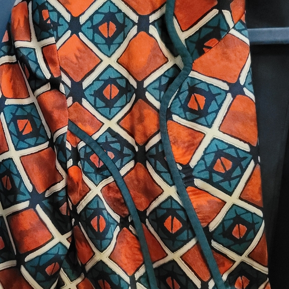 Vtg. Silk Blazer - Picture 5 of 5